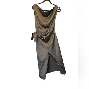 NWT Black Silky Scoop Neck Sleeveless Wrap Style Tie Waist Midi Dress Size Small